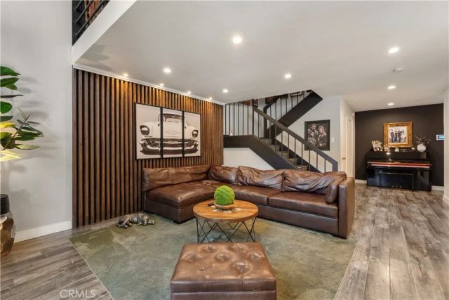 18175 Andrea Circle North 3, Northridge, CA 91325