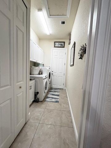 5665 61st Place, Vero Beach, FL 32967