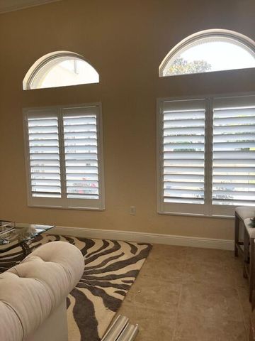 5665 61st Place, Vero Beach, FL 32967