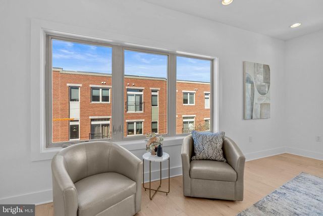 808A MONTROSE ST, Philadelphia, PA 19147