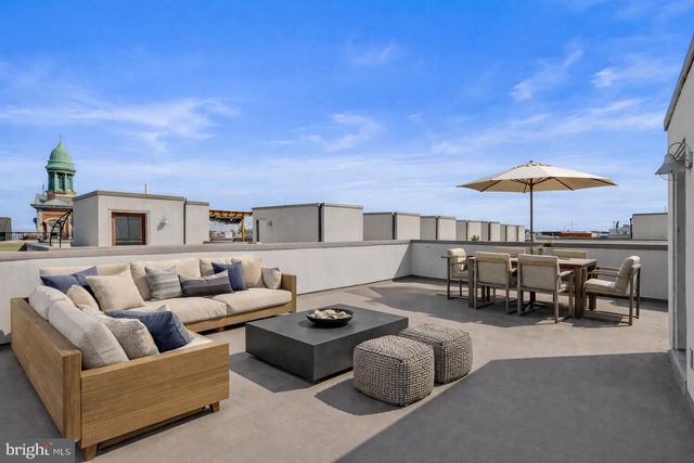 808A MONTROSE ST, Philadelphia, PA 19147