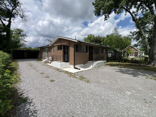 604 Carver Ave, Murfreesboro, TN 37130