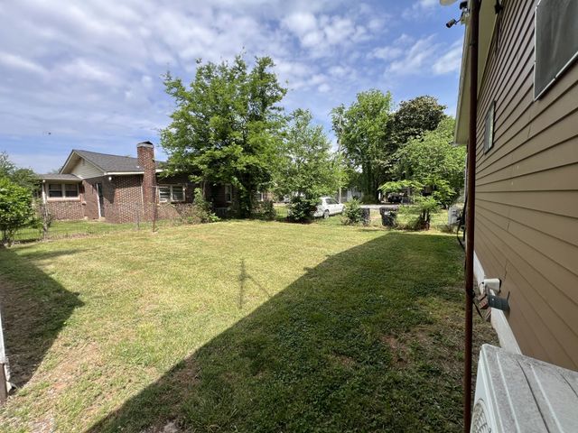 604 Carver Ave, Murfreesboro, TN 37130