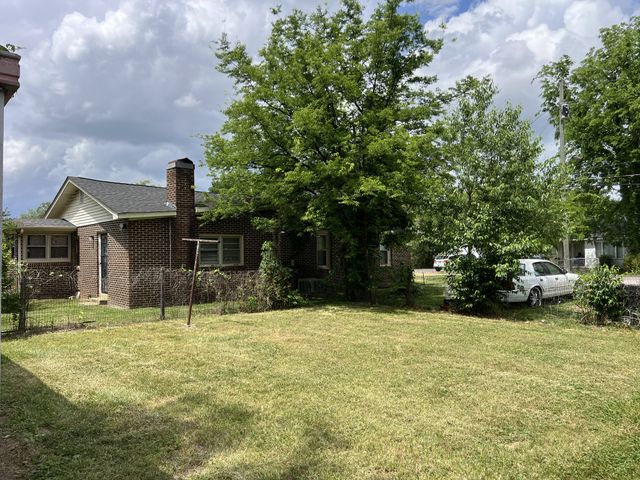 604 Carver Ave, Murfreesboro, TN 37130