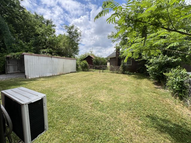 604 Carver Ave, Murfreesboro, TN 37130