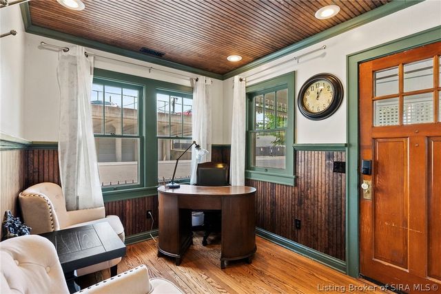 128 West Street, Madison, IN 47250