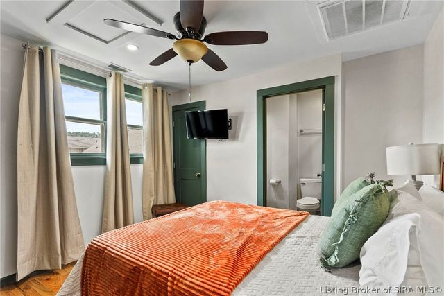 128 West Street, Madison, IN 47250