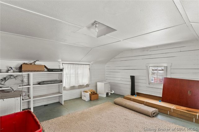 128 West Street, Madison, IN 47250