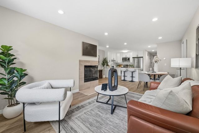 1983 San Luis Avenue 22, Mountain View, CA 94043