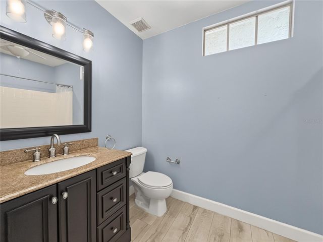 5601 BENTGRASS DRIVE 10-112, Sarasota, FL 34235