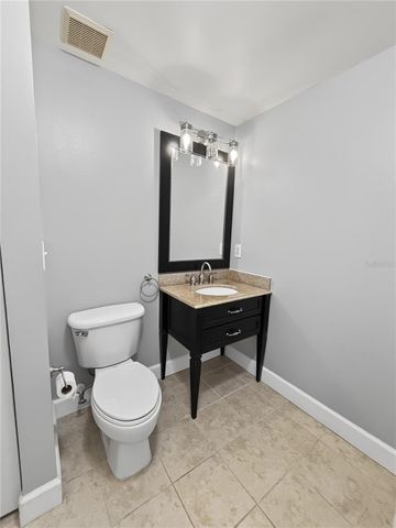 5601 BENTGRASS DRIVE 10-112, Sarasota, FL 34235