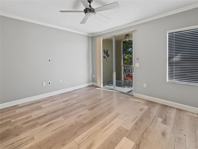 5601 BENTGRASS DRIVE 10-112, Sarasota, FL 34235