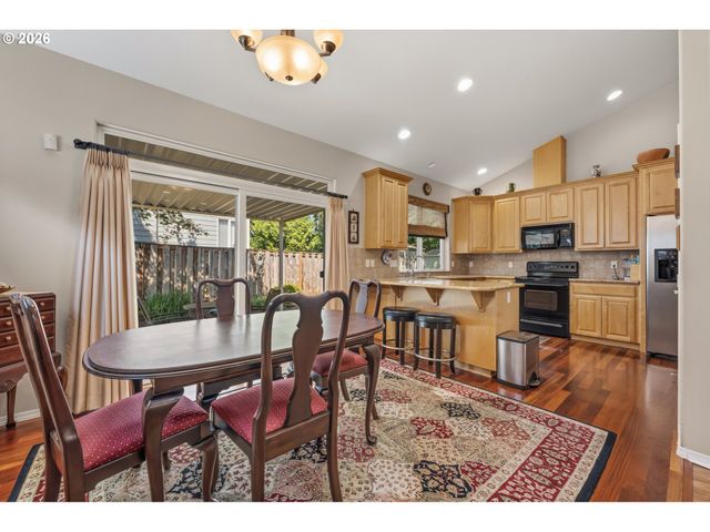 3238 LARRABEE St, Forest Grove, OR 97116