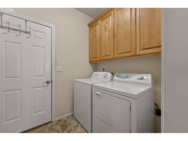 3238 LARRABEE St, Forest Grove, OR 97116