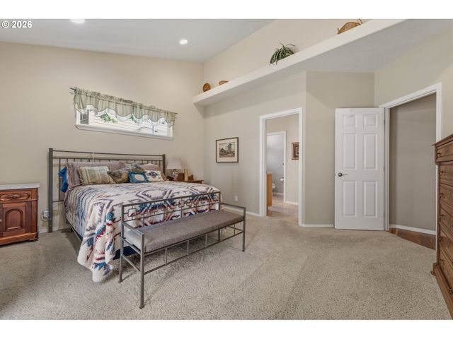 3238 LARRABEE St, Forest Grove, OR 97116