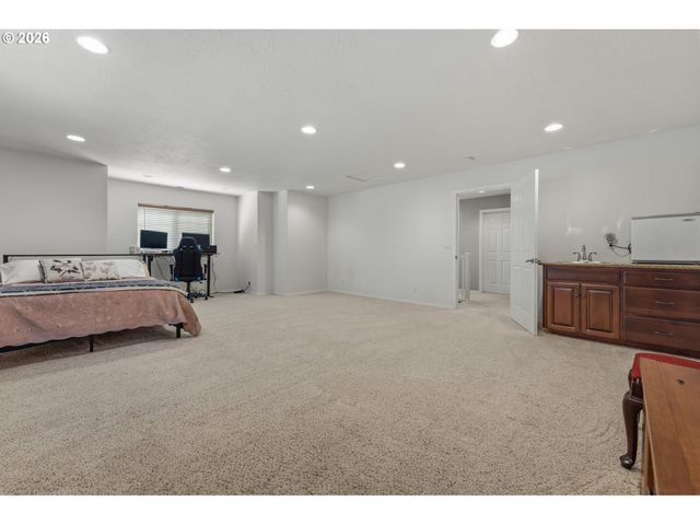 3238 LARRABEE St, Forest Grove, OR 97116