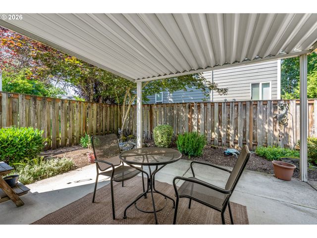 3238 LARRABEE St, Forest Grove, OR 97116