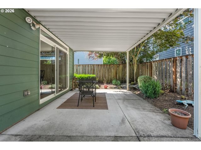 3238 LARRABEE St, Forest Grove, OR 97116