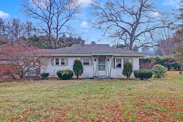 60 Frost Street, Southington, CT 06489