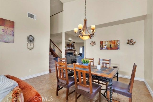 17790 Cresta Blanca, Victorville, CA 92395