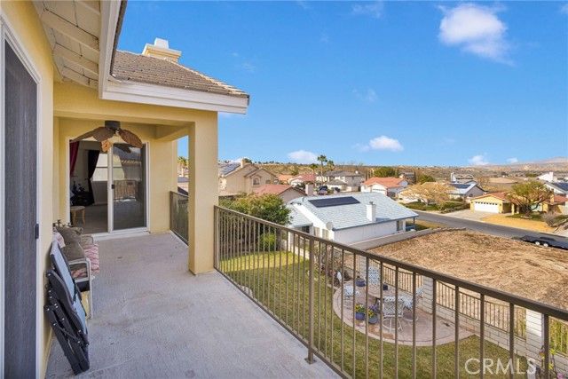 17790 Cresta Blanca, Victorville, CA 92395