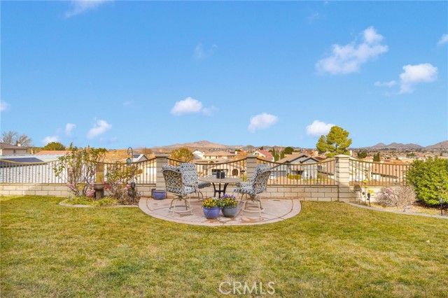 17790 Cresta Blanca, Victorville, CA 92395