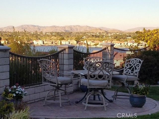 17790 Cresta Blanca, Victorville, CA 92395