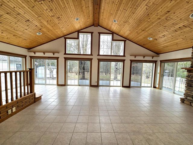 W6407 20th STREET, Necedah, WI 54646
