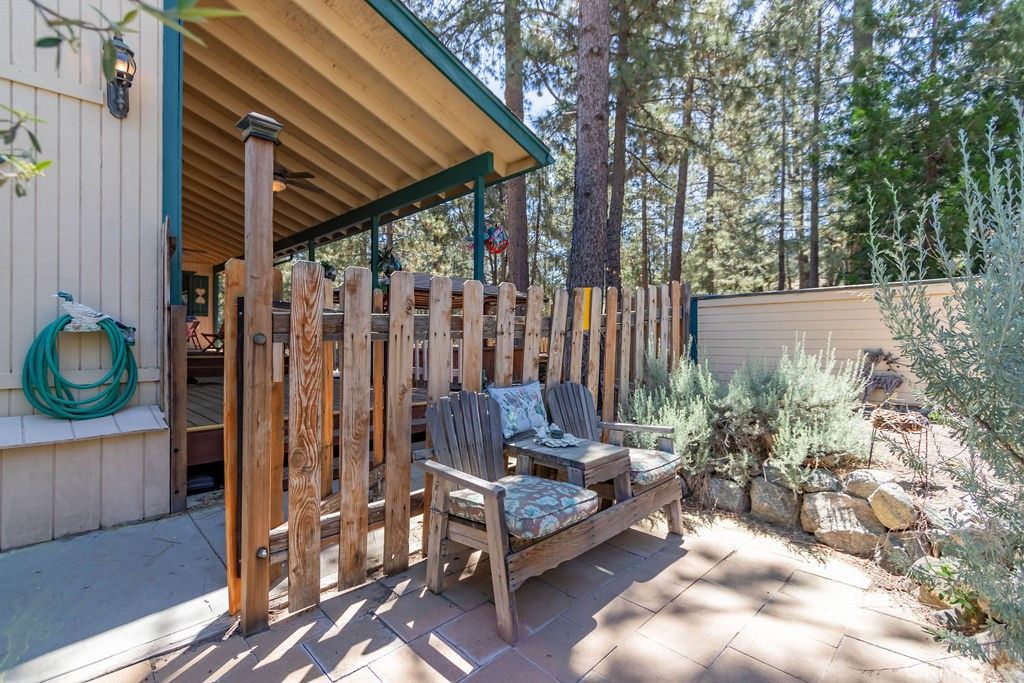 Image 37 of property listing at 2532 Brentwood, Pine Mountain Club, CA 93222