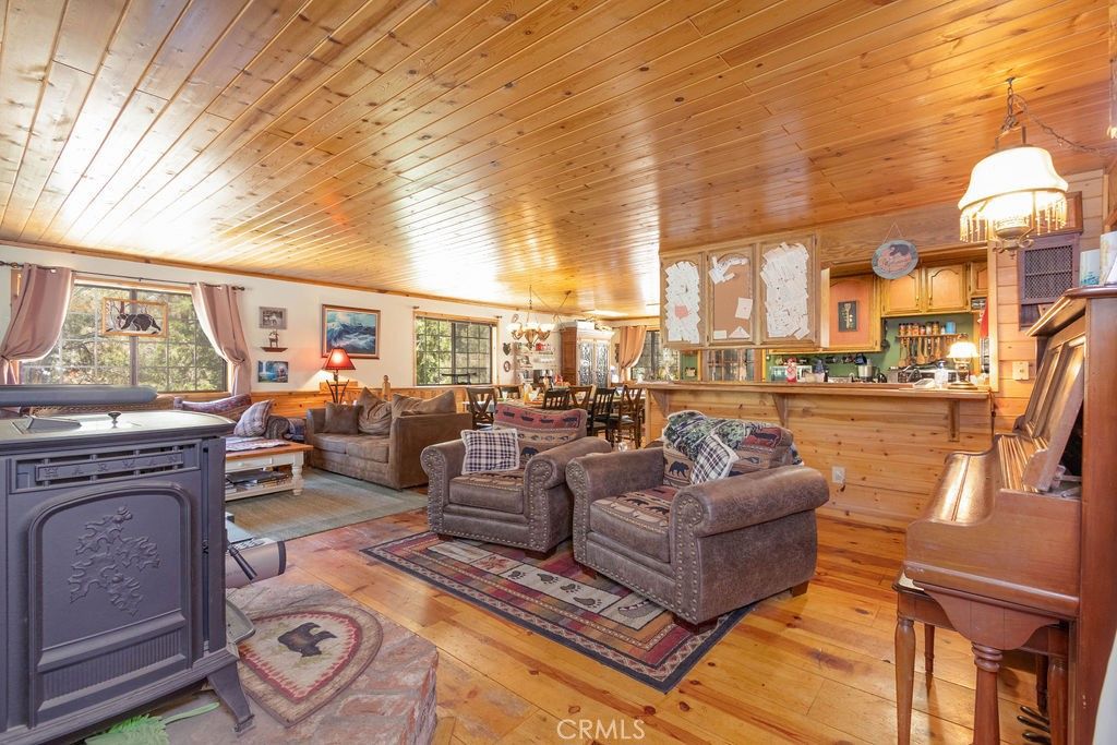 Image 6 of property listing at 2532 Brentwood, Pine Mountain Club, CA 93222