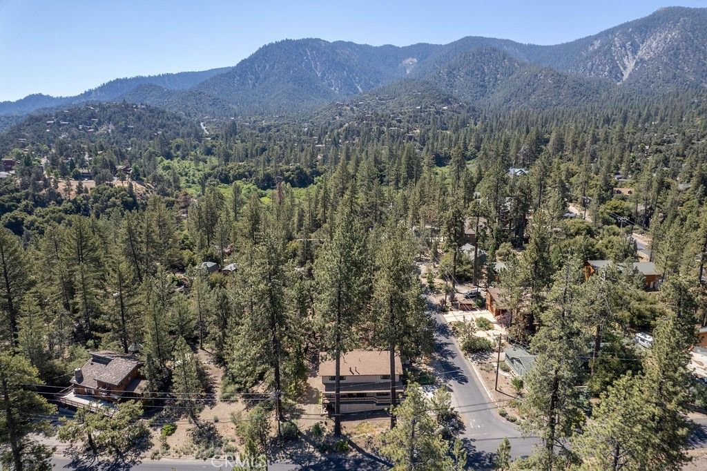 Image 63 of property listing at 2532 Brentwood, Pine Mountain Club, CA 93222