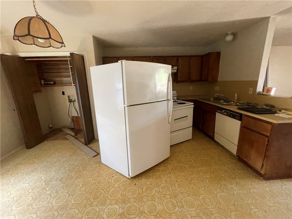 2005 Monito Way, Bryan, TX 77807 — photo 4