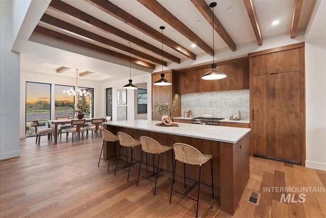 8085 Quail Hollow Dr, Middleton, ID 83644