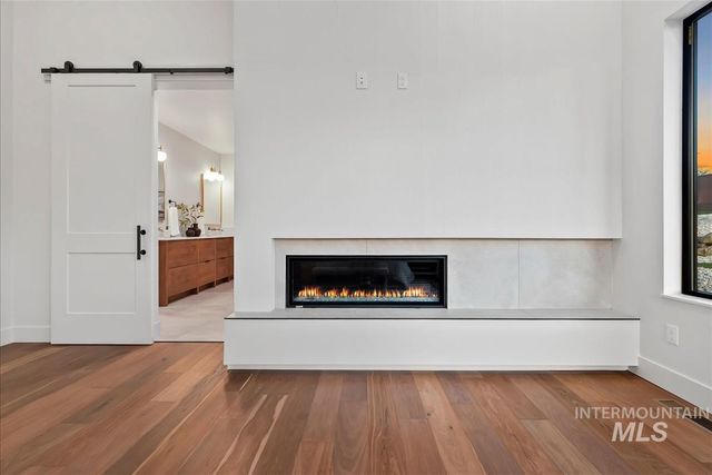 8085 Quail Hollow Dr, Middleton, ID 83644