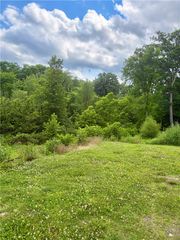 0 Coral/Johnston, Upper St Clair, PA 15241