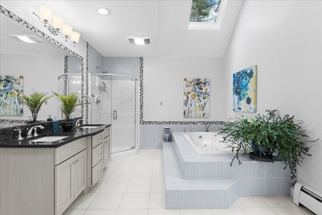 22 Hayden Cir, Sudbury, MA 01776