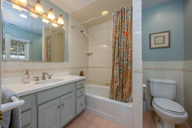 55 Bainbridge Avenue, Thornwood, NY 10594