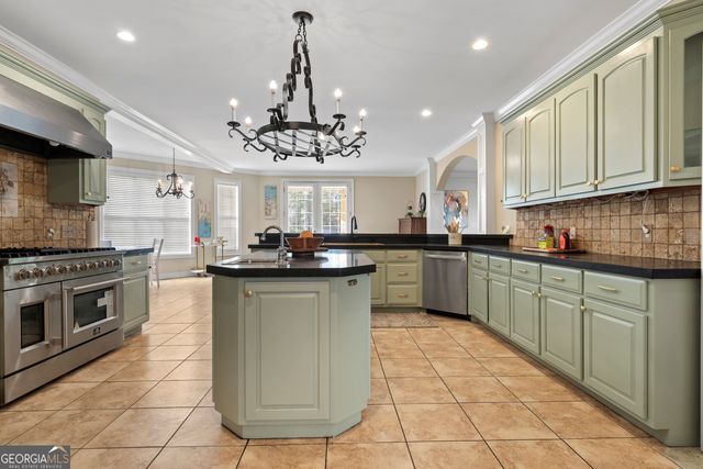 354 Lite N Tie Road, Gray, GA 31032