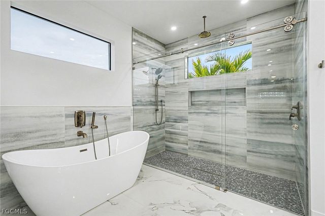 3621 NW 1st ST, Cape Coral, FL 33993