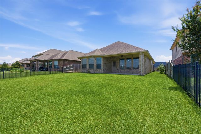 3747 Lake Bend Shore Drive, Spring, TX 77386