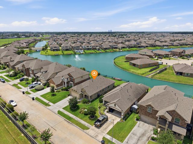 3747 Lake Bend Shore Drive, Spring, TX 77386