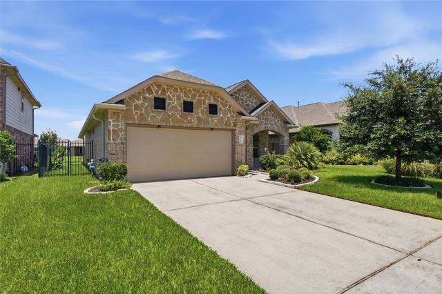 3747 Lake Bend Shore Drive, Spring, TX 77386