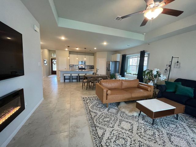 3747 Lake Bend Shore Drive, Spring, TX 77386
