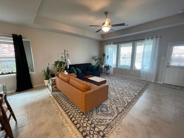 3747 Lake Bend Shore Drive, Spring, TX 77386