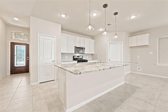 3747 Lake Bend Shore Drive, Spring, TX 77386