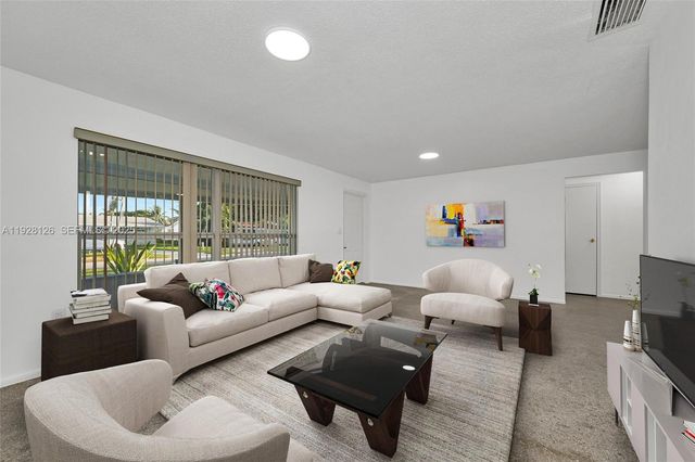 2311 NW 73rd Ave, Sunrise, FL 33313