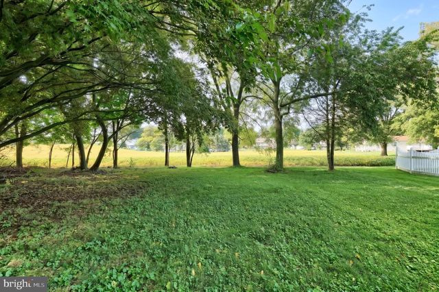 400 HANOVER RD, York, PA 17408