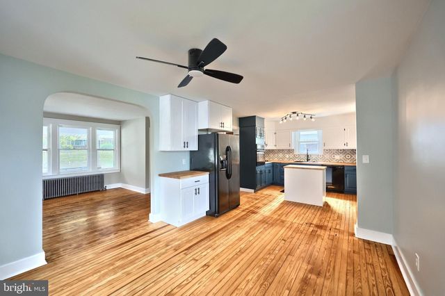 400 HANOVER RD, York, PA 17408