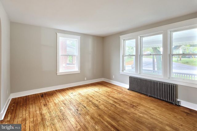 400 HANOVER RD, York, PA 17408