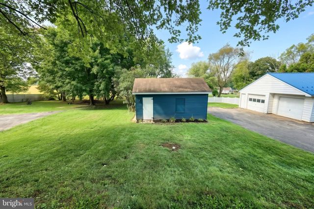400 HANOVER RD, York, PA 17408